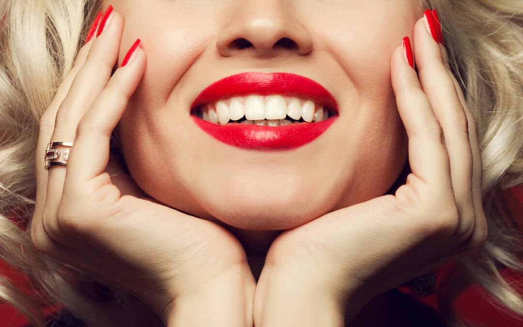 Ask Your Cuero Cosmetic Dentist: Smile Makeovers Aren’t Just for the Stars