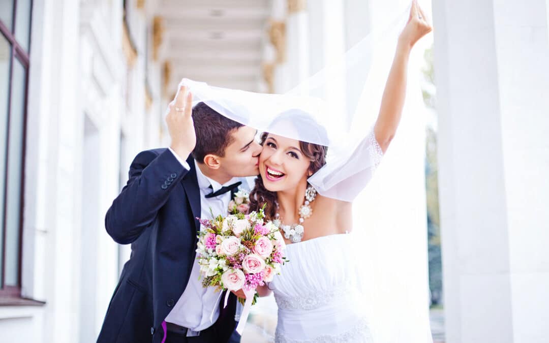 It’s Wedding Season in Cuero! How to Get a Picture-Perfect Smile for a Trip Down the Aisle