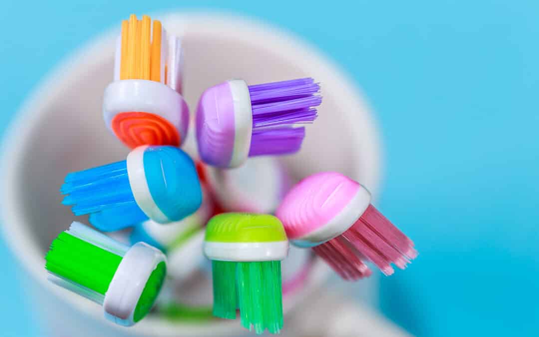 Ask Your Cuero Dentist: How to Choose the Best Toothbrush