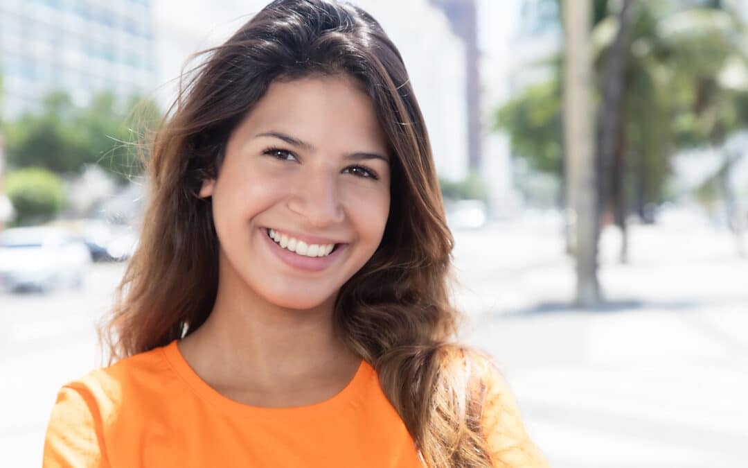 Ask Your Cuero Dentist: 4 Things You Didn’t Know About Dental Veneers