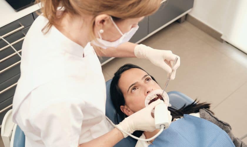 Five Dental Procedures to Fix Broken or Cracked Teeth